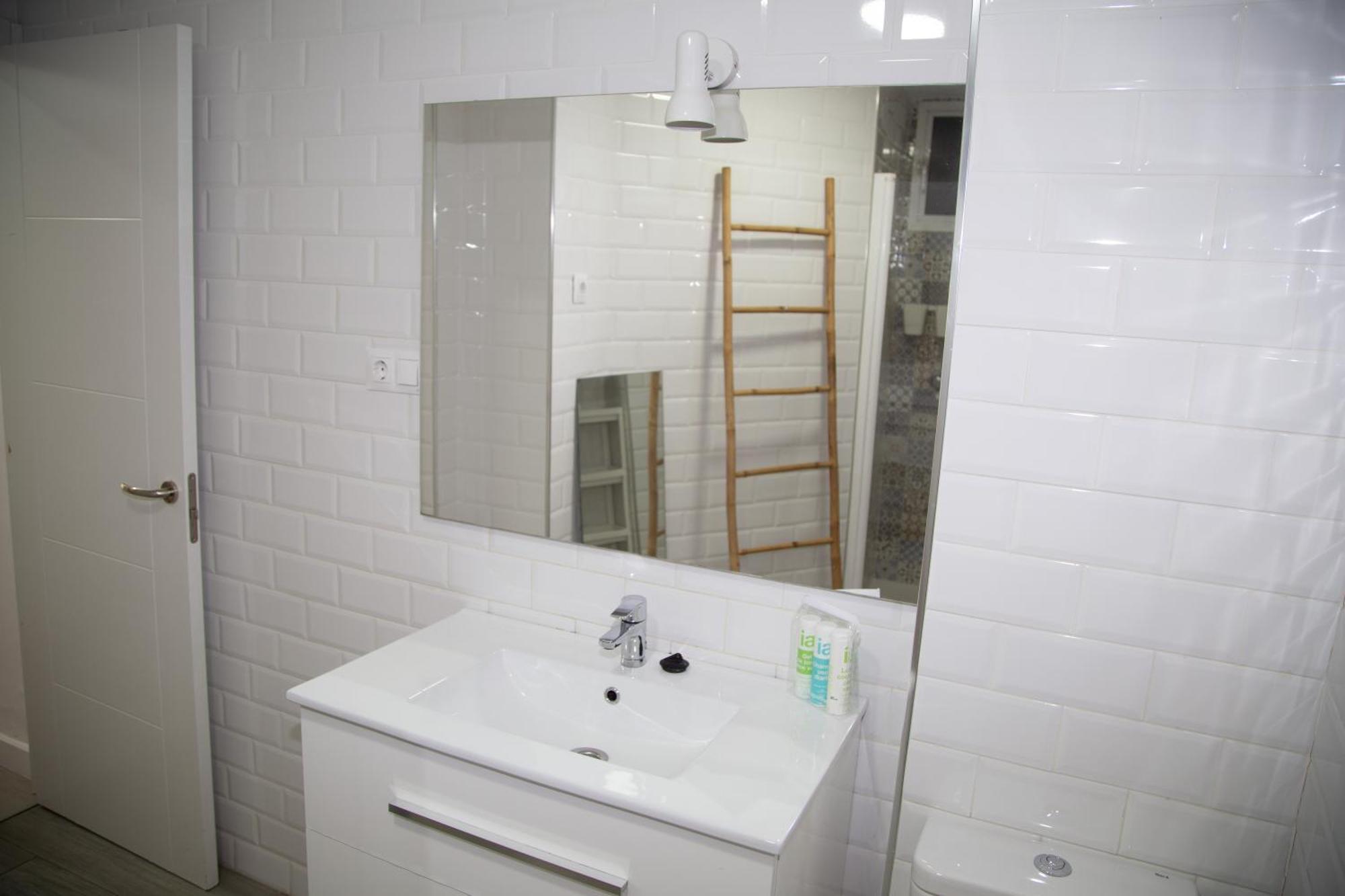 Apartamento En La Merced มาลากา ภายนอก รูปภาพ